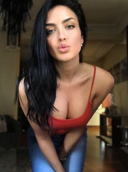 Escort in Abu Dhabi - SANDRA