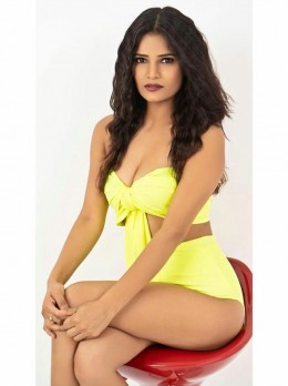 Escorts Dubai - Escort Indian Model Zani | Girl in Dubai