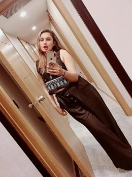 Indian Model Mahi - Escort Amy | Girl in Dubai