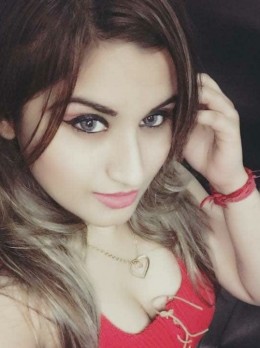 Meena - Escort Garima - Pakistani Escorts in Dubai | Girl in Dubai